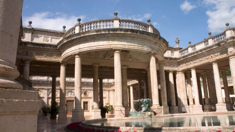 Terme Tettuccio glimpse in Montecatini